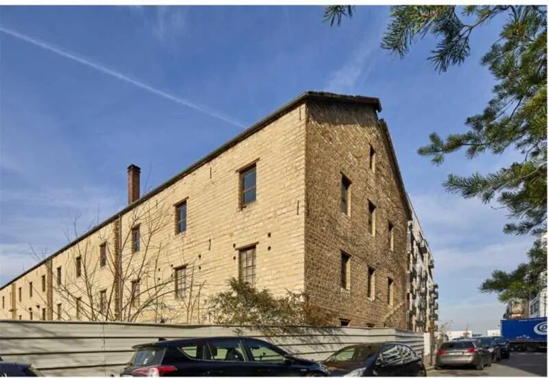 Bureau dans Vitry-sur-Seine à vendre - Photo de l’immeuble – Image 1 sur 8