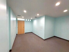 3801 W 50th St, Minneapolis, MN à louer Photo intérieure– Image 1 sur 4