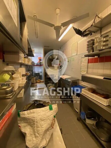 Local commercial dans Levallois-Perret à louer - Photo de l’immeuble – Image 3 sur 8