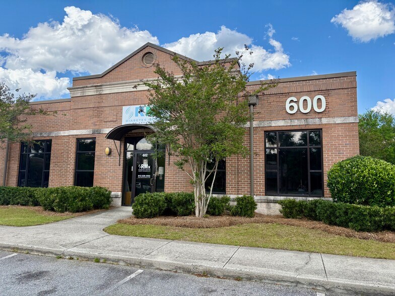 1000 Towne Center Blvd, Pooler, GA à louer - Photo de l’immeuble – Image 2 sur 4