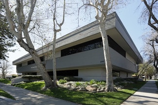 Plus de détails pour 195 N Euclid Ave, Upland, CA - Bureau à louer