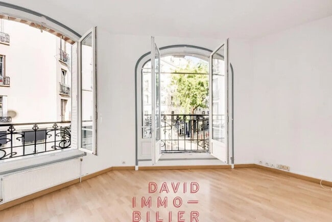 Plus de détails pour Bureau à vendre