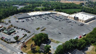 Plus de détails pour 1320 Lincoln Way E, Chambersburg, PA - Local commercial à louer