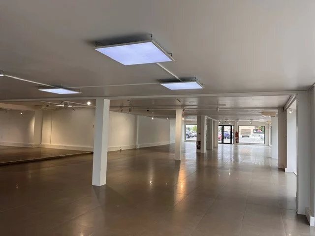 Local commercial dans Antibes à louer Photo intérieure– Image 1 sur 5