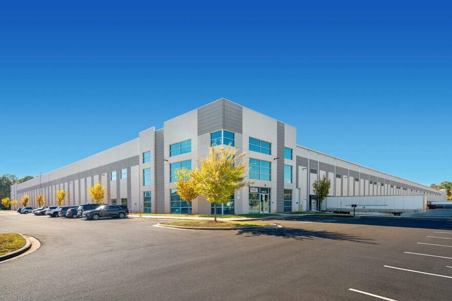 10137 Horton Rd, Charlotte, NC à louer - Photo de l’immeuble – Image 1 sur 6