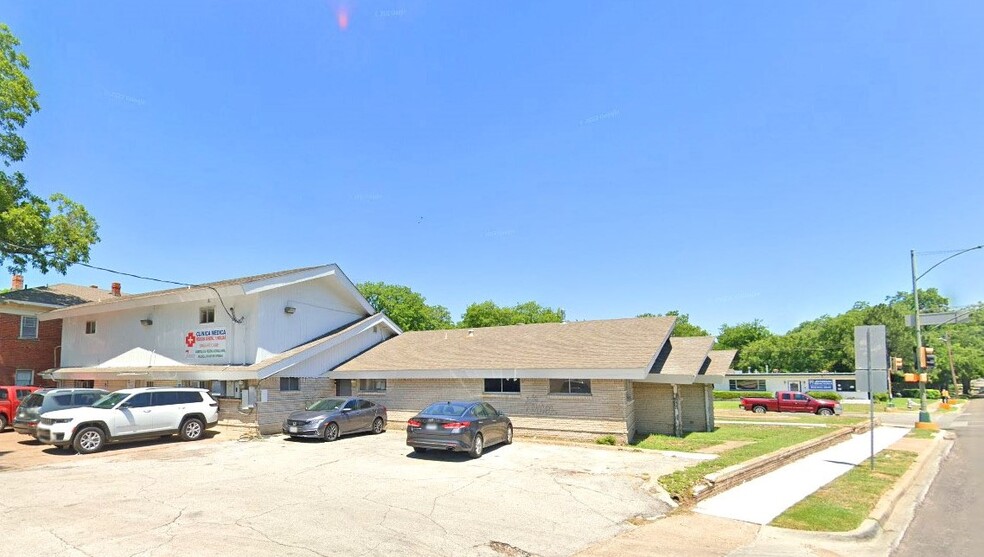1401 W Jefferson Blvd, Dallas, TX à vendre - Photo de l’immeuble – Image 2 sur 5