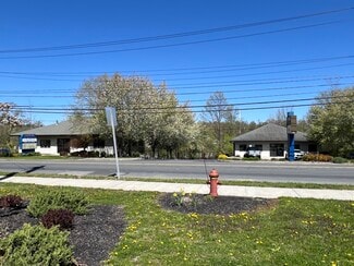 Plus de détails pour 2 Professional Office Buildings – Bureau à vendre, Middletown, NY