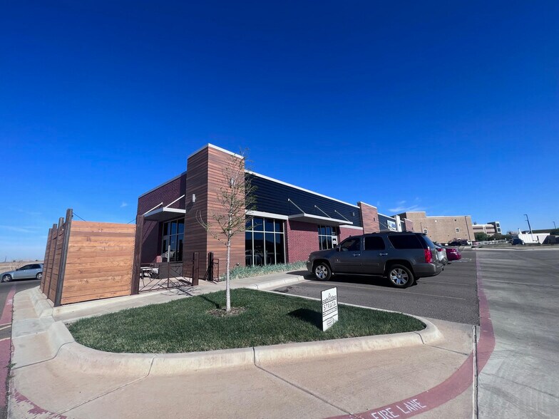 7560 Outlook Dr, Amarillo, TX à louer - Photo de l’immeuble – Image 2 sur 5