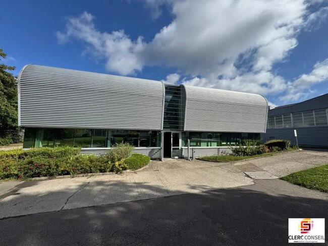 Plus de détails pour Bureau, Local d'activités à louer