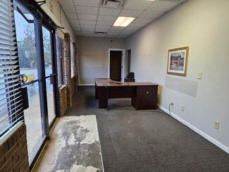 Plus de détails pour 611 N Washington St, Lincolnton, GA - Bureau à louer