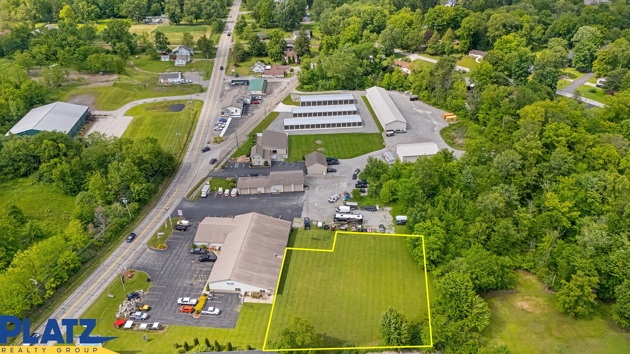 9939 South Ave, Poland, OH à louer Photo principale– Image 1 sur 7