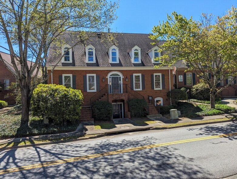 4721 Chamblee Dunwoody Rd, Atlanta, GA à louer - Photo de l’immeuble – Image 2 sur 16