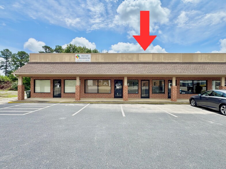 1301-1385 W Danville St, South Hill, VA à louer - Photo de l’immeuble – Image 1 sur 13