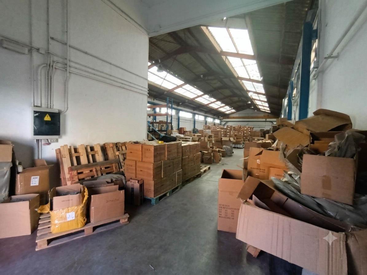 Industriel/Logistique dans Fuenlabrada, Madrid à vendre Photo de l’immeuble– Image 1 sur 16