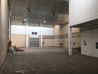 Plus de détails pour Industriel/Logistique à louer