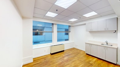 736 Granville St, Vancouver, BC à louer Photo intérieure– Image 2 sur 3