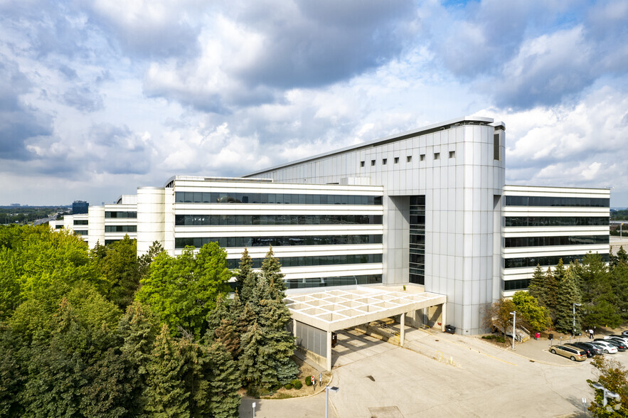 3600 Steeles Ave E, Markham, ON à louer - Photo principale – Image 1 sur 5
