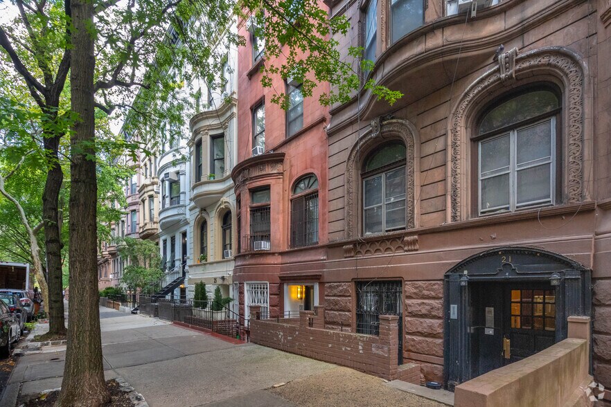23 W 87th St, New York, NY à vendre - Photo de l’immeuble – Image 3 sur 6