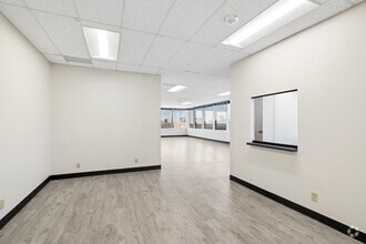 7515 Greenville Ave, Dallas, TX à louer Photo intérieure– Image 1 sur 5