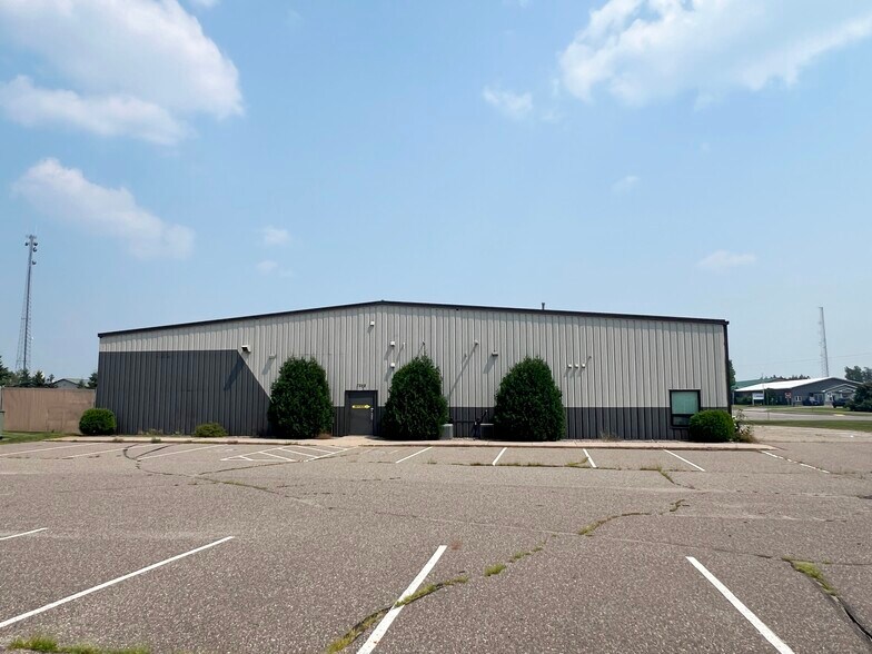 7548 Industrial Park Rd, Baxter, MN à louer - Photo de l’immeuble – Image 2 sur 18