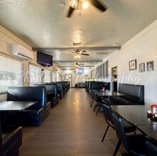 1337 N China Lake Blvd, Ridgecrest, CA à louer Photo intérieure– Image 1 sur 2