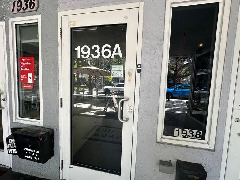 1936 Hollywood Blvd, Hollywood, FL à louer - Photo de l’immeuble – Image 3 sur 19