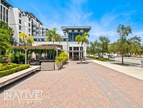 551 N Federal Hwy, Fort Lauderdale, FL à louer Photo de l’immeuble– Image 2 sur 23