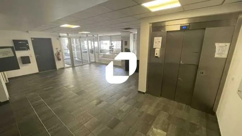 28 Cours Blaise Pascal, Évry-Courcouronnes à louer - Photo de l’immeuble – Image 3 sur 17