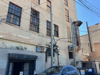 Plus de détails pour 4032 W Madison St, Chicago, IL - Local commercial à vendre