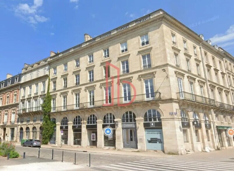Bureau dans Bordeaux à louer - Photo de l’immeuble – Image 3 sur 9
