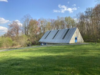Plus de détails pour 12 Commerce Rd, Newtown, CT - Industriel/Logistique à louer