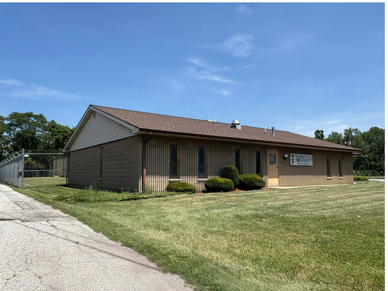 207 Main St, New Haven, IN à vendre - Photo principale – Image 3 sur 10