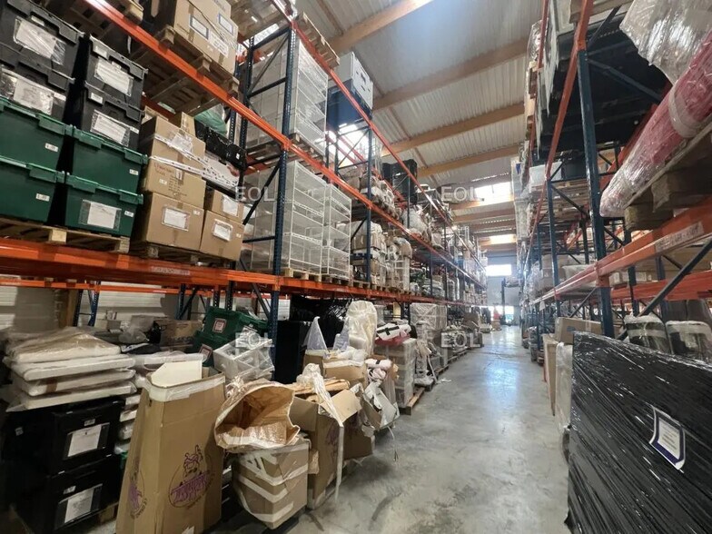 Local d’activités dans Louvres à louer - Photo intérieure – Image 3 sur 4