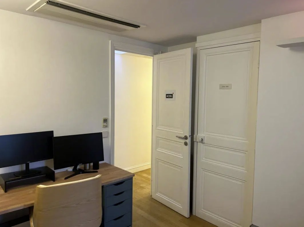 71 Rue De Provence, Paris à louer Photo intérieure– Image 1 sur 5