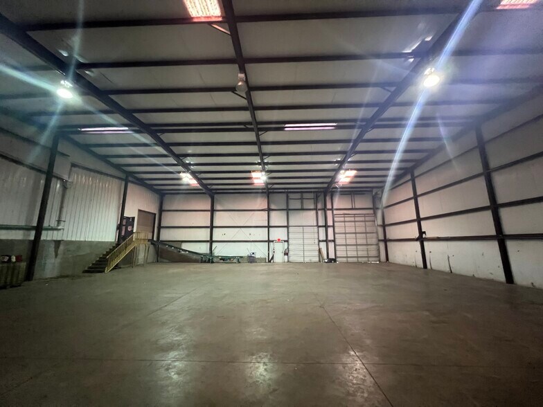 2125 Airport Rd, Greer, SC à louer - Photo de l’immeuble – Image 2 sur 24