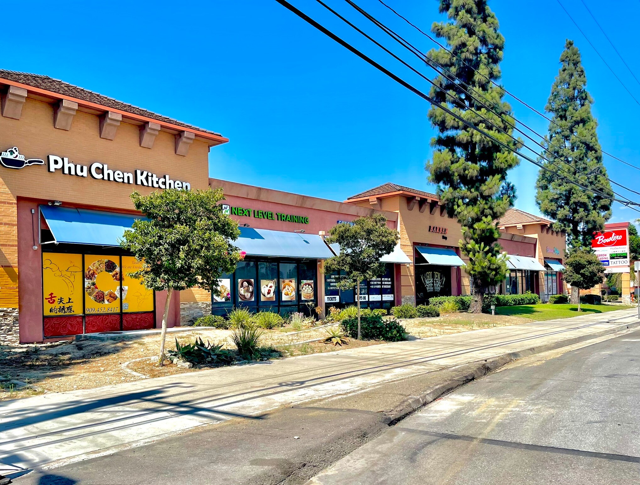 17218 Foothill Blvd, Fontana, CA à vendre Photo principale– Image 1 sur 16