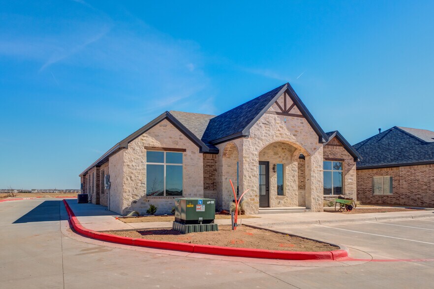 1420 N Slide Rd, Lubbock, TX à vendre - Photo de l’immeuble – Image 2 sur 32