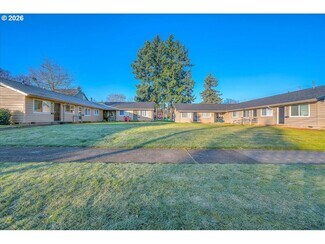 Plus de détails pour 8309-8329 N Dwight Ave, Portland, OR - Logement à vendre