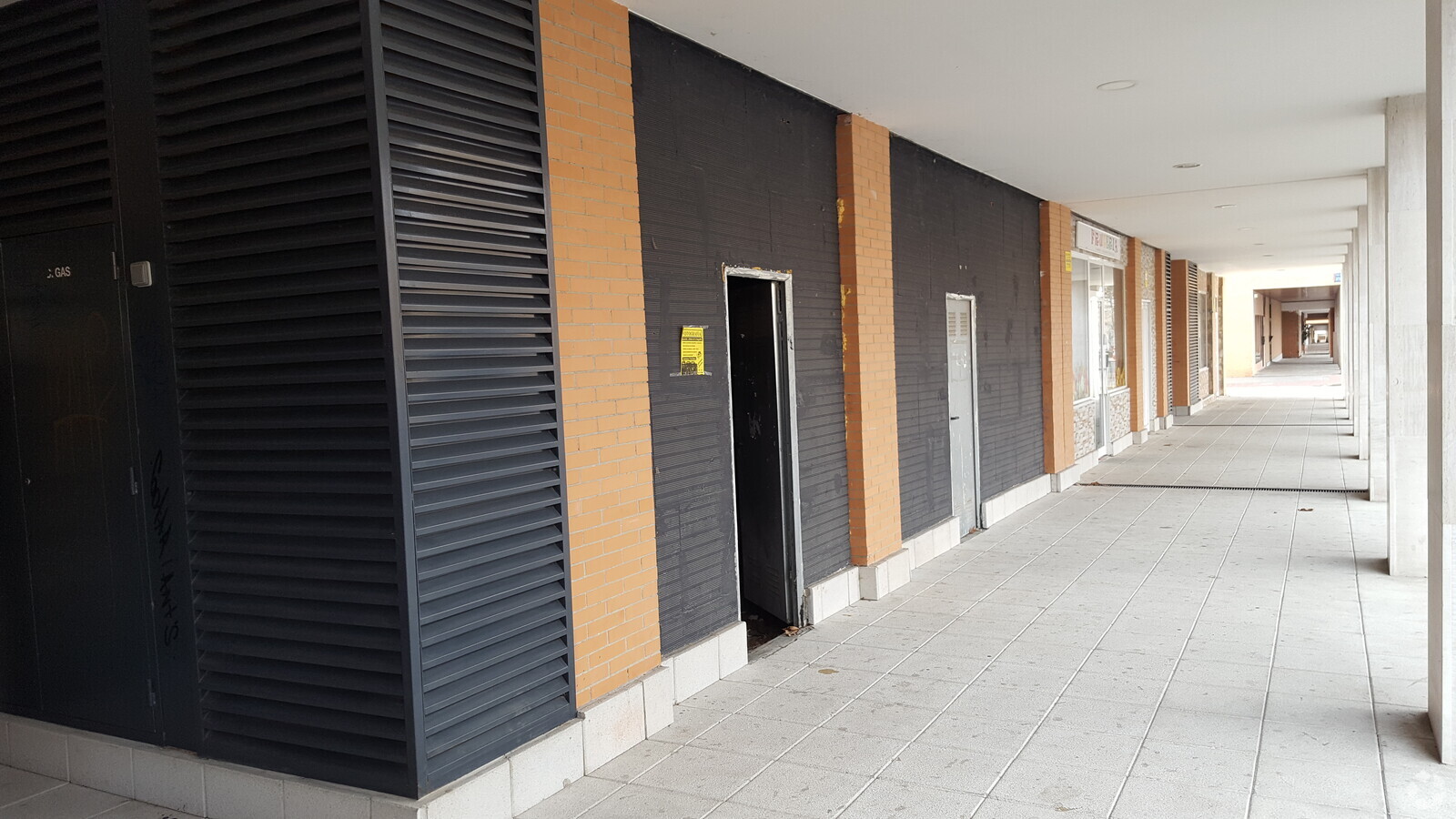 Calle Alcalde Pedro González, 3, Leganés, MAD 28914 - Lot Puerta 01 -  - Photo intérieure - Image 1 of 2