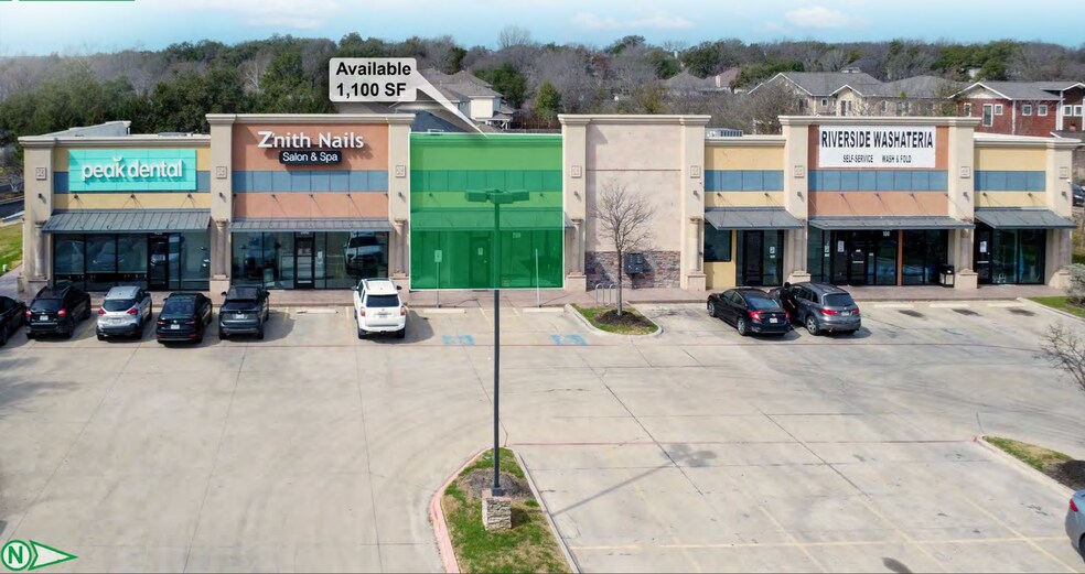 11330 Manchaca Rd, Austin, TX à louer - Photo de l’immeuble – Image 1 sur 6