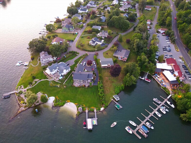 292 Candlewood Lake Rd, Brookfield, CT à vendre - Aérien – Image 3 sur 12