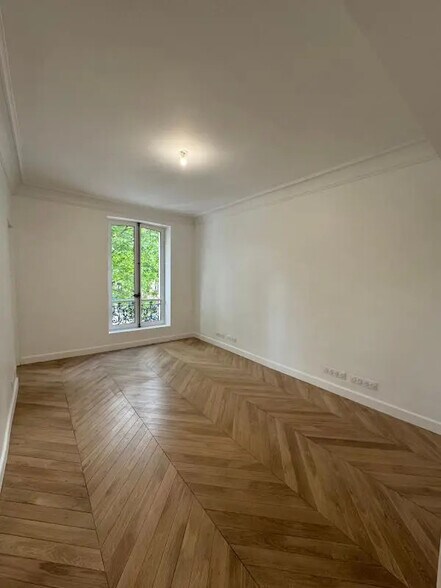 Bureau dans Paris à louer - Photo de l’immeuble – Image 3 sur 6