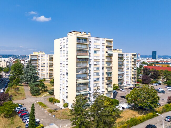 Plus de détails pour Logement à vendre