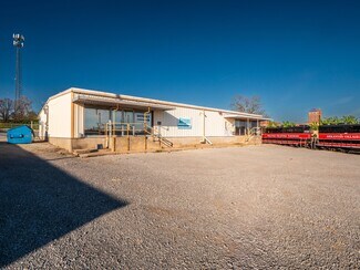 Plus de détails pour 1 W Choctaw Ave, Mcalester, OK - Local d’activités à vendre