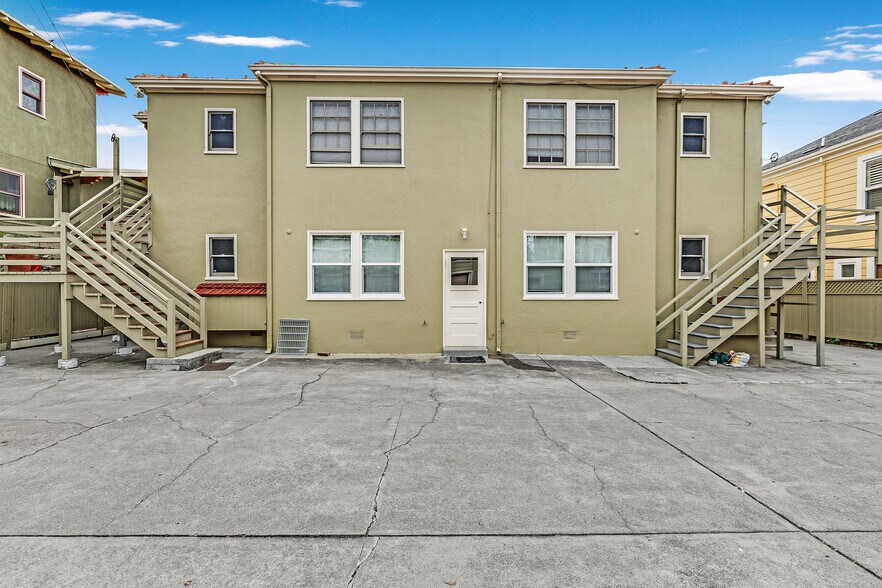 476 42nd St, Oakland, CA à vendre - Photo de l’immeuble – Image 3 sur 39