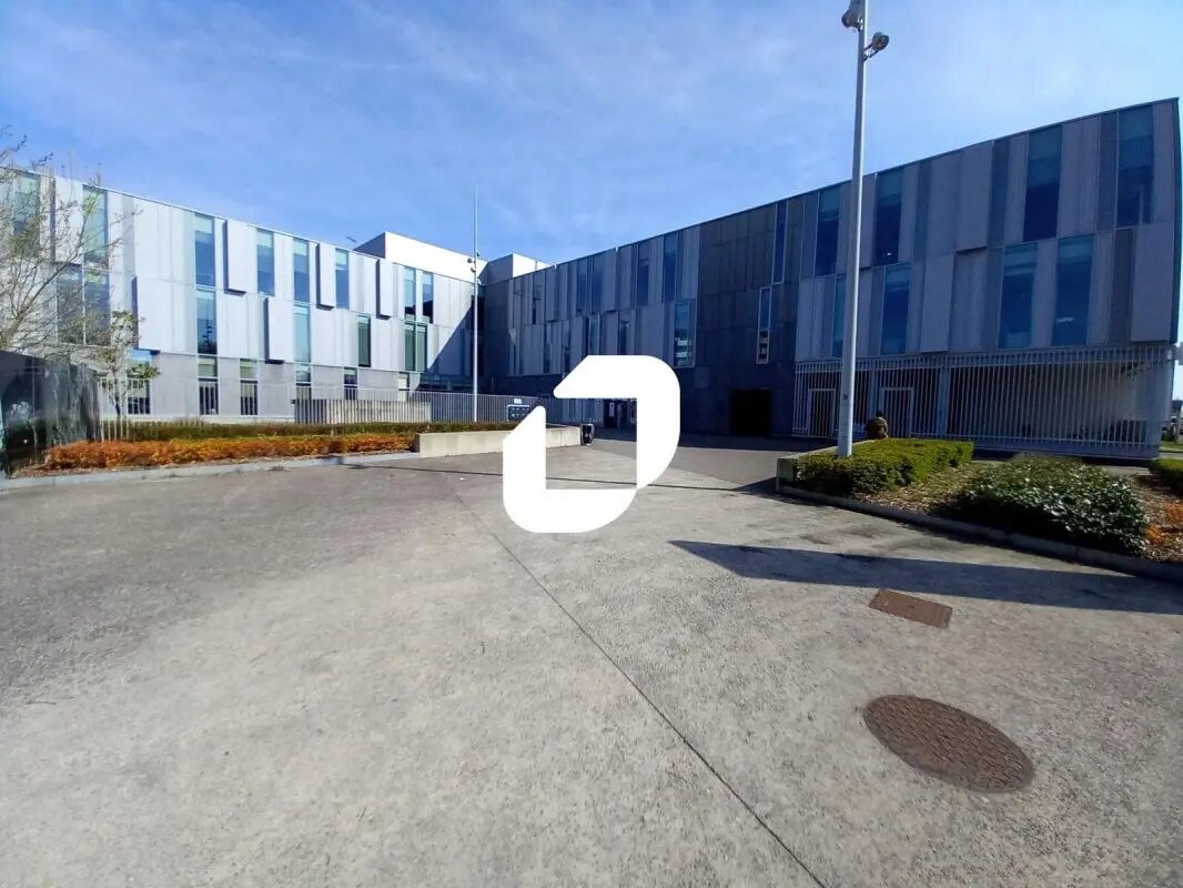 Bureau dans Lille à louer Photo de l’immeuble– Image 1 sur 11