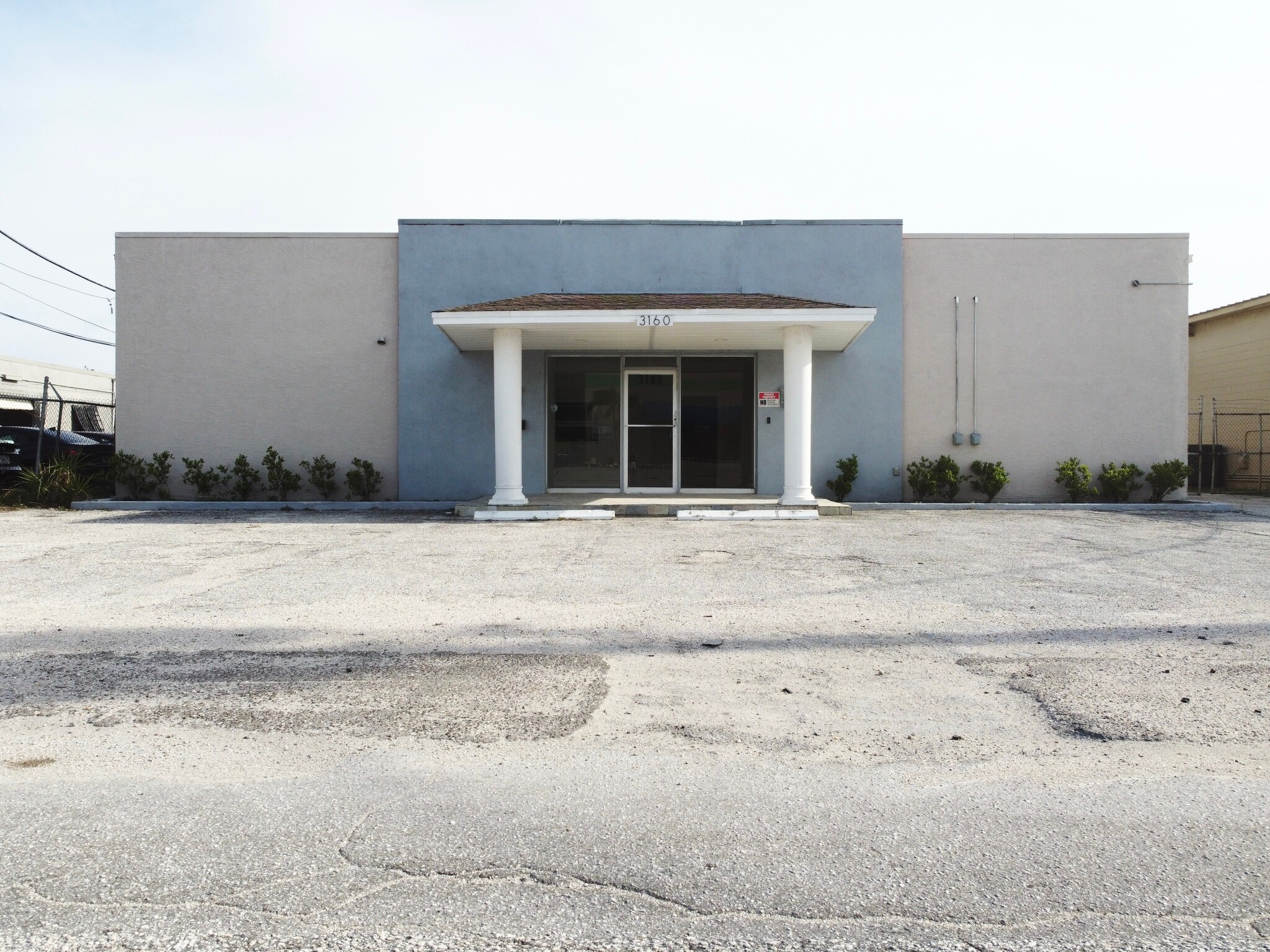 3160 N 46th Ave, Saint Petersburg, FL à vendre Photo de l’immeuble– Image 1 sur 52