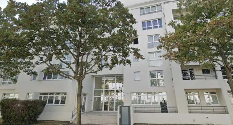 Bureau dans Caen à vendre - Photo de l’immeuble – Image 1 sur 8