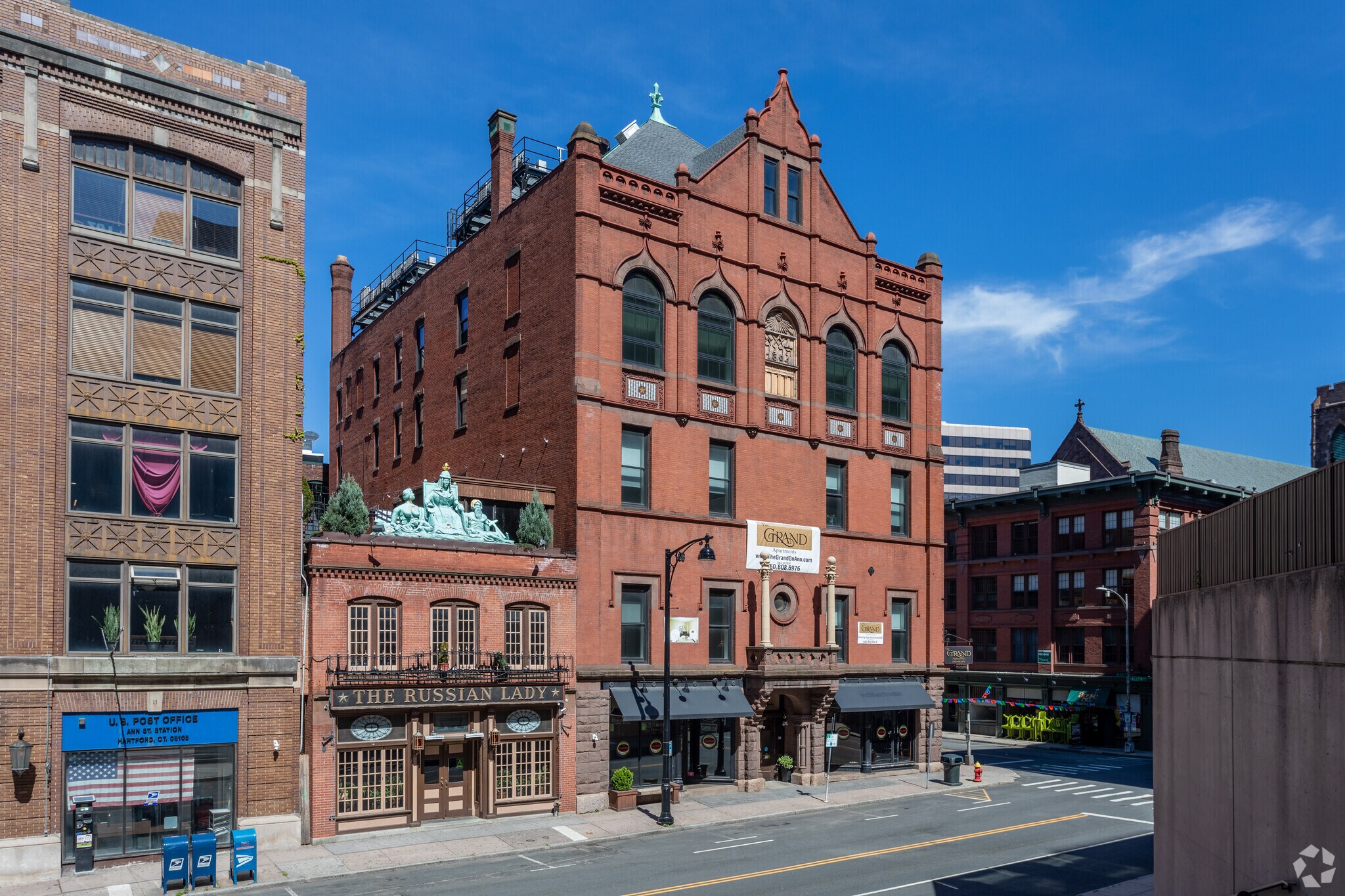 199-204 Ann Uccello St, Hartford, CT à louer Photo de l’immeuble– Image 1 sur 13