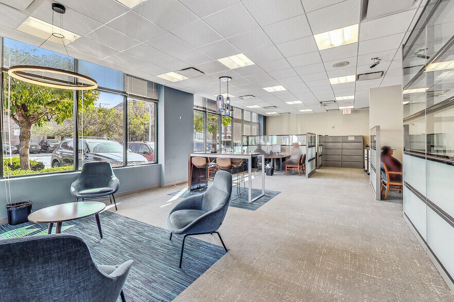 3101 W Cermak Rd, Chicago, IL à louer - Photo intérieure – Image 3 sur 9